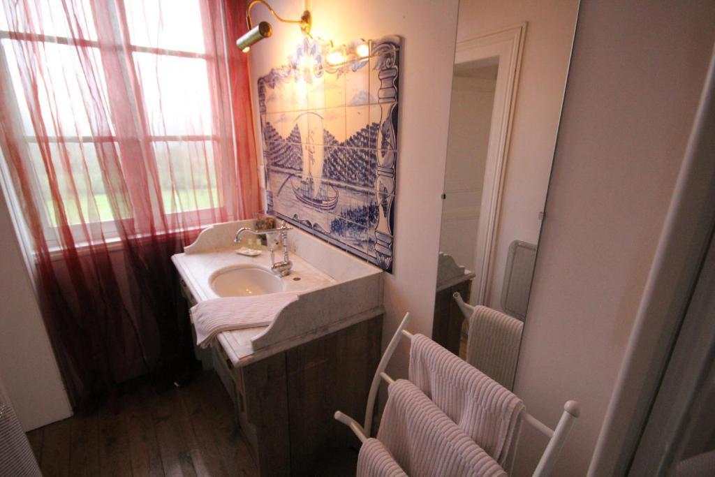ปอมเนียล เดอ ลา เอริสซอนนิแยร์ Bed & Breakfast Saint-Aubin-de-Bonneval ห้อง รูปภาพ