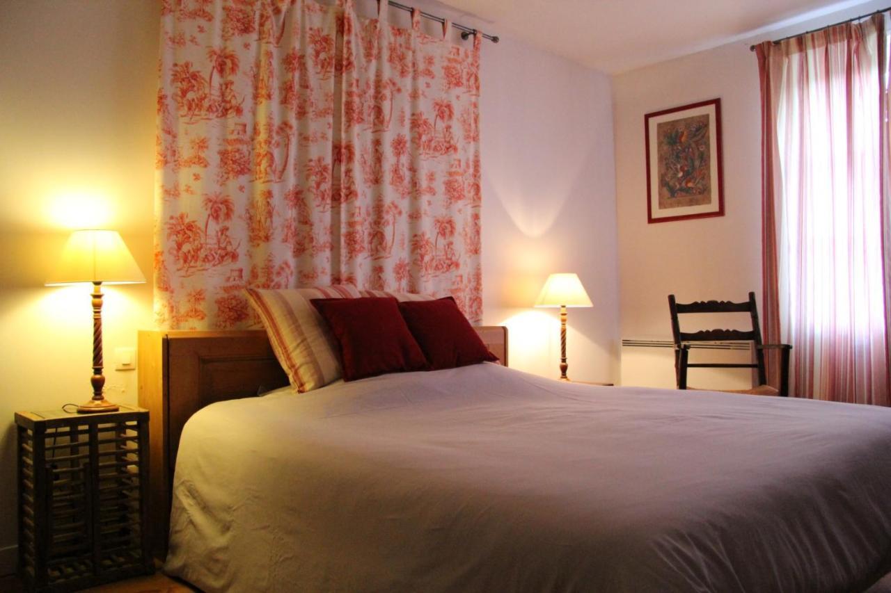 ปอมเนียล เดอ ลา เอริสซอนนิแยร์ Bed & Breakfast Saint-Aubin-de-Bonneval ภายนอก รูปภาพ