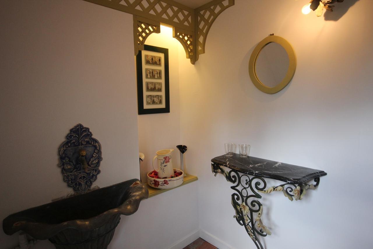 ปอมเนียล เดอ ลา เอริสซอนนิแยร์ Bed & Breakfast Saint-Aubin-de-Bonneval ภายนอก รูปภาพ